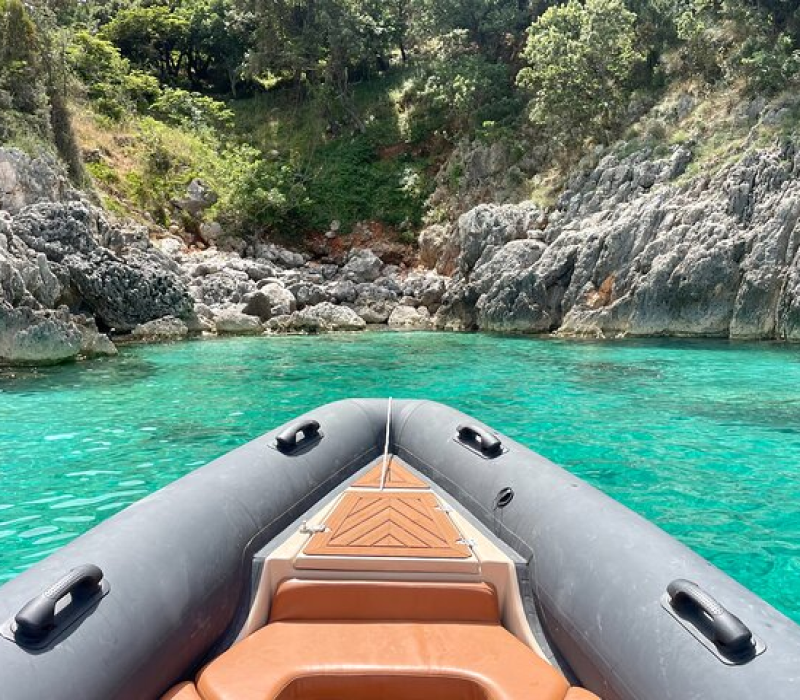 fd684eb9-b8bc-4ae7-adcd-cdc74bea0d92_speed-boat-tour-to-national-park-and-grama-bay